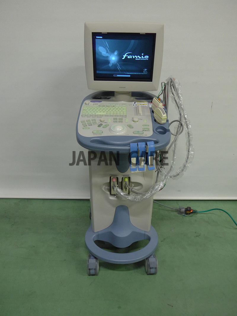 Toshiba Color Ultrasound Famio 8 (SSA-530A ,CRT, Convex, Linear ,Micro convex)