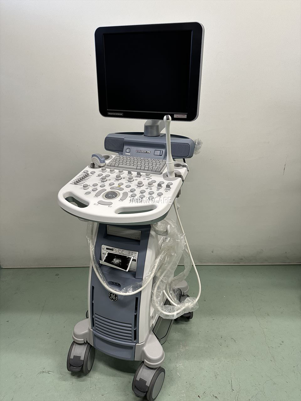 GE 3/4D Ultrasound VOLUSON P6 BT18 (2D)